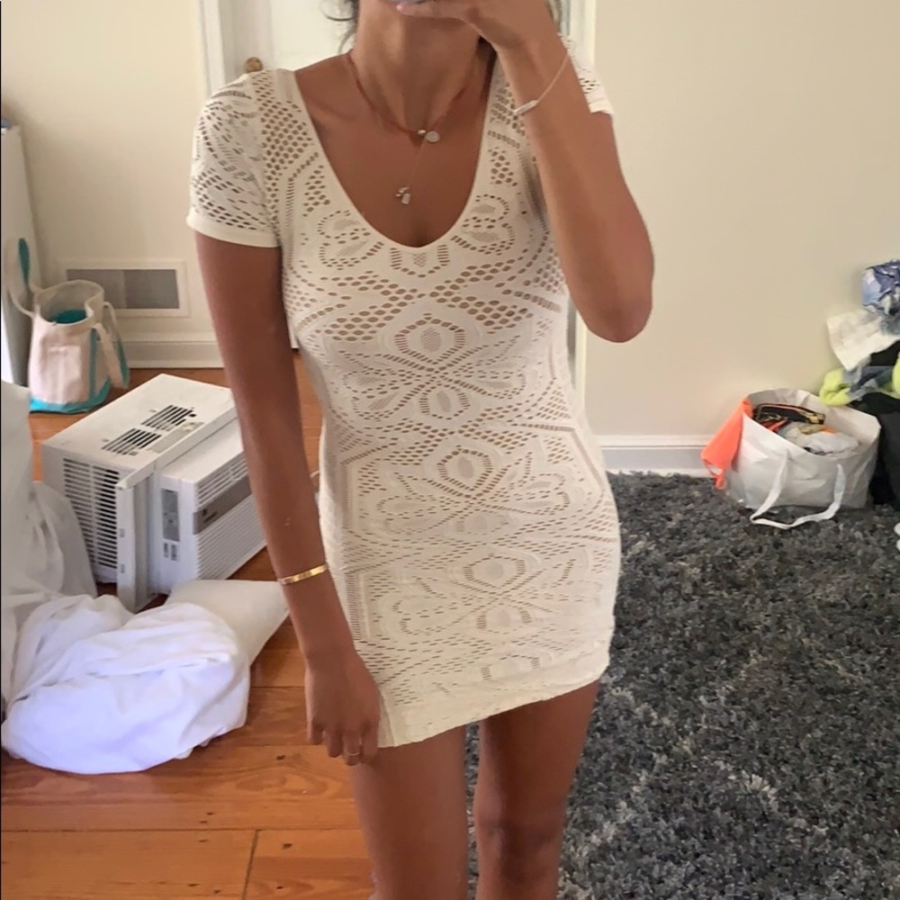 bebe lace crochet overlay bodycon  dress - Picture 2 of 3